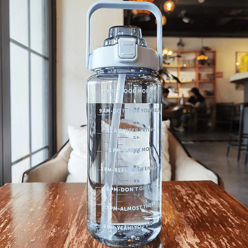 Bouteille d'Eau 2L avec Paille et Marqueur de Temps - Gourde Sport Fitness Grande Capacité