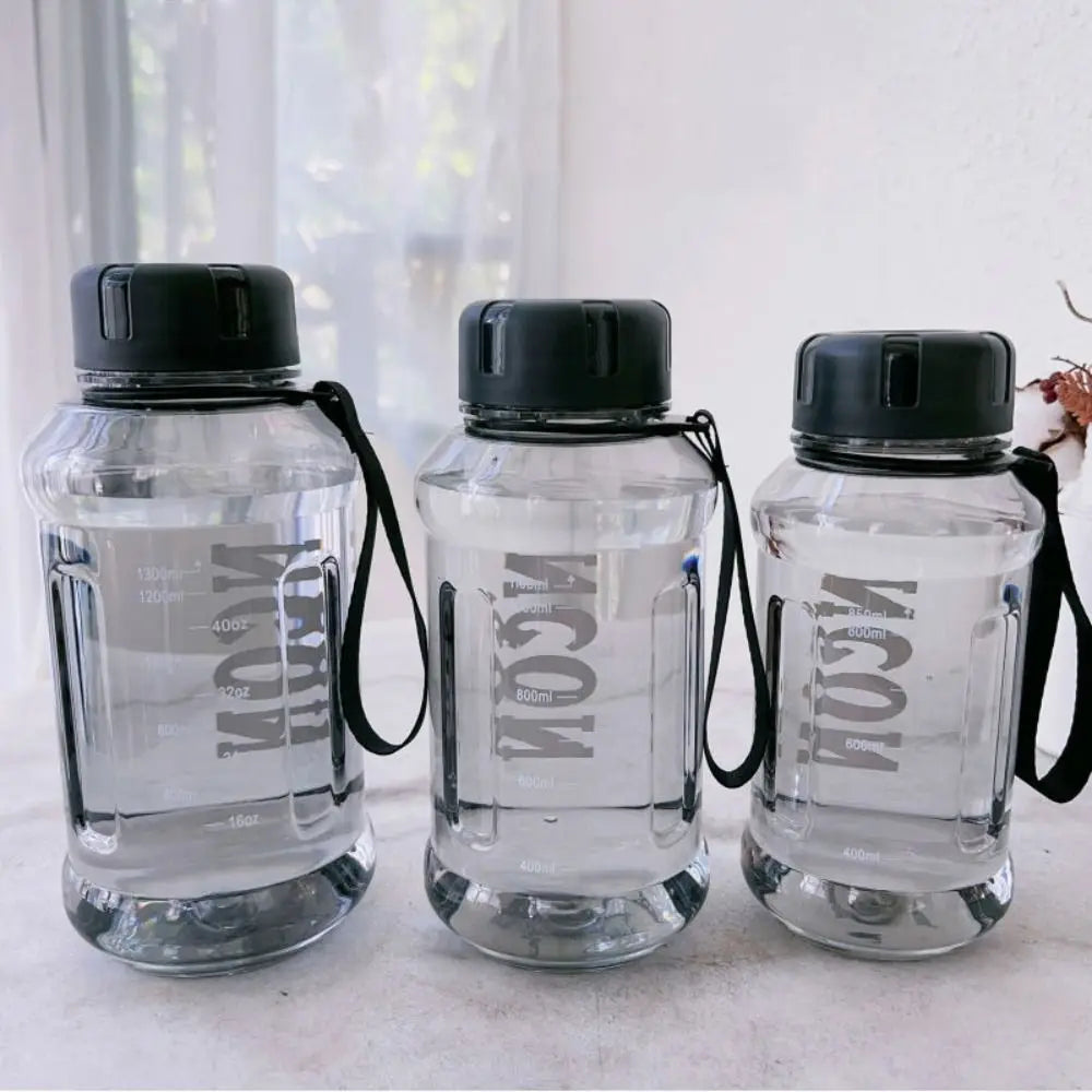 Bouteille d'eau légère pour hydratation quotidienne