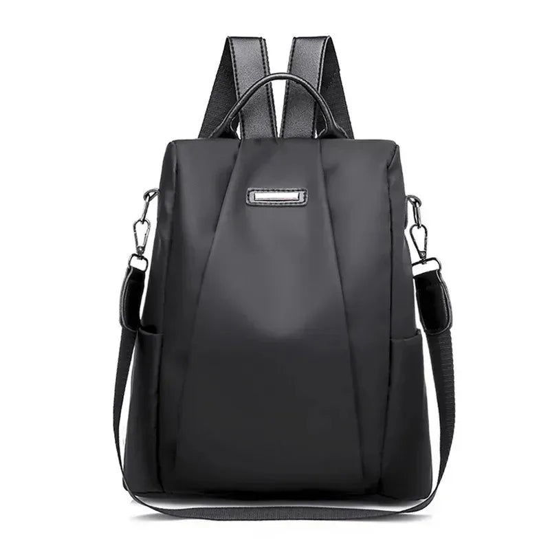 Sac à dos femme détail de la fermeture éclair sécurisée