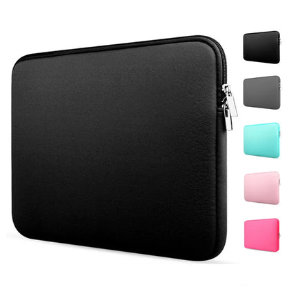 Étui protection MacBook Premium - Vue 3D isométrique noir mat