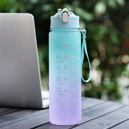 Gourde plastique sport pour activités de plein air