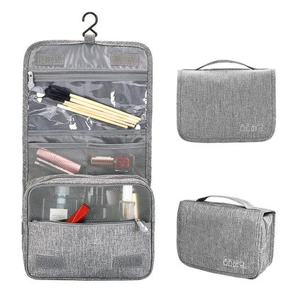 Trousse maquillage voyage format compact