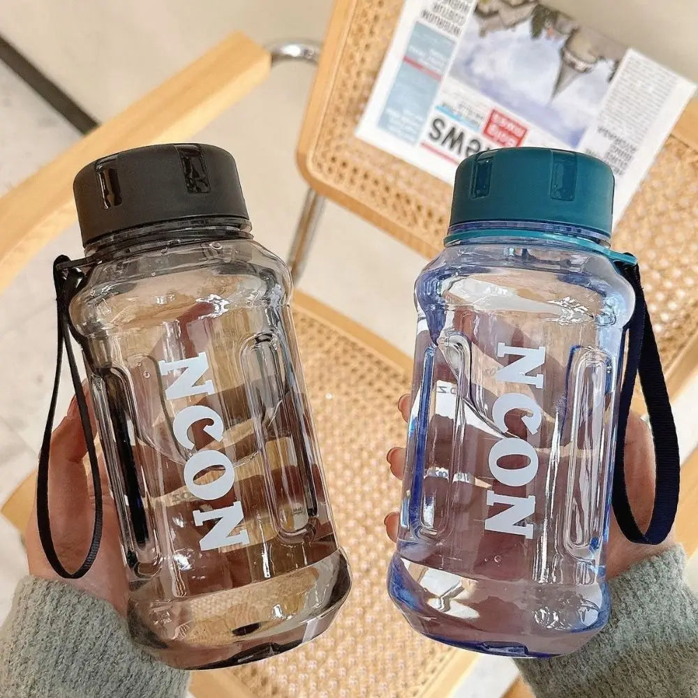 Gourde sport en plastique grande contenance
