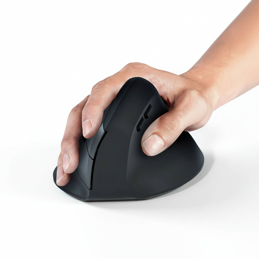 Utilisation confortable de la souris verticale ergonomique en télétravail ou gaming
